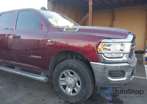 2021 Ram 2500 Tradesman 4X4 6'4 Box from USA, damaged, VIN 3C6UR5CL6MG538592